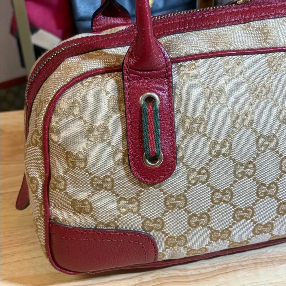Gucci Princy Shoulder Bag - Picture 3 of 13